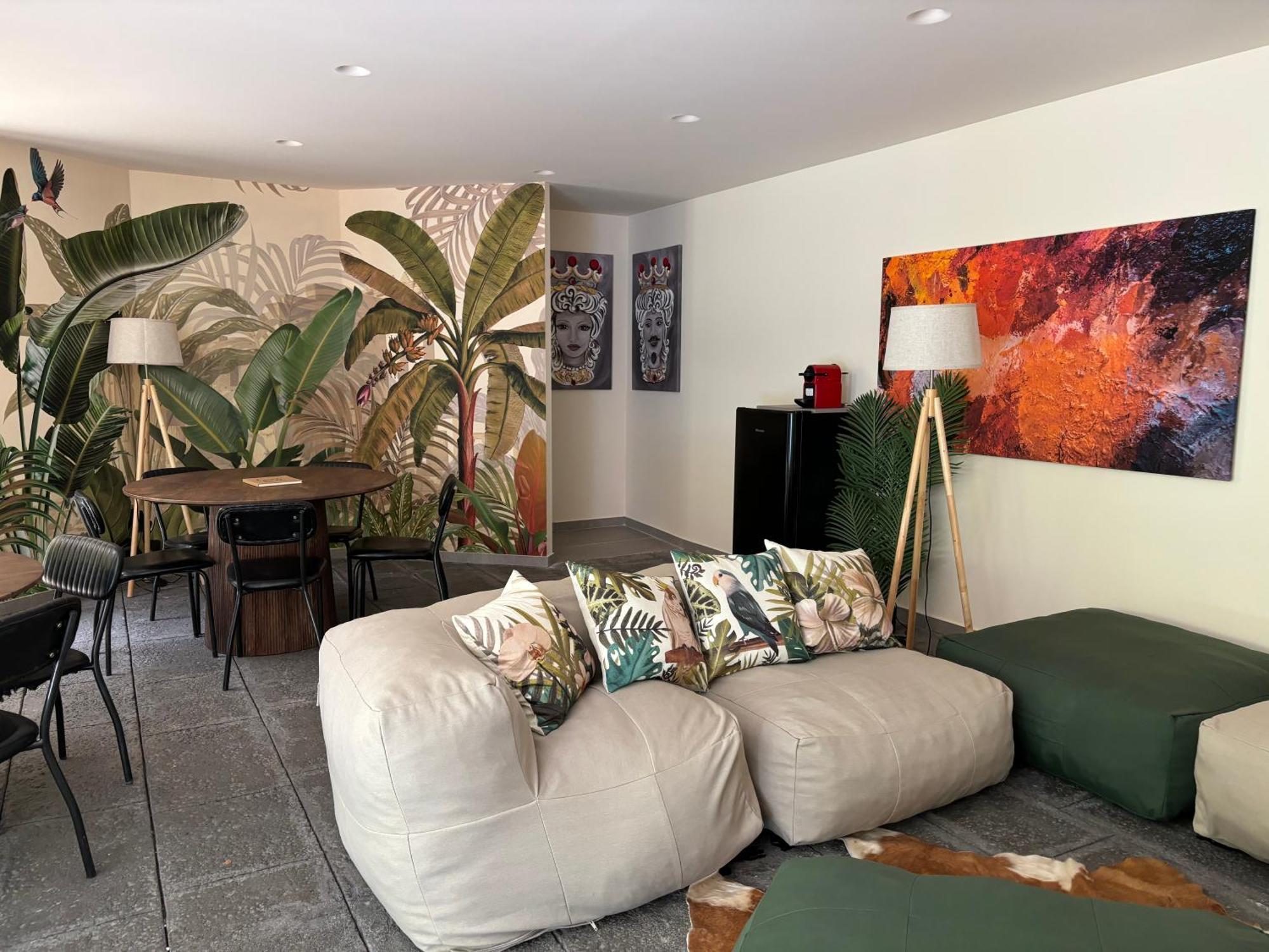Luxury Relaxing Home With Heated Pool Near Catania, Taormina, The Sea And Mount Etna 加里 外观 照片